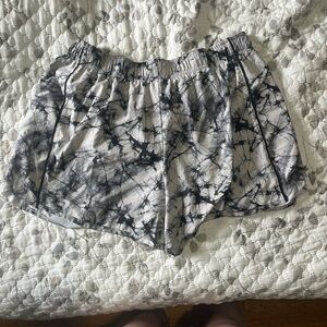 Xersion Black and White Tie-Dye Athletic Shorts